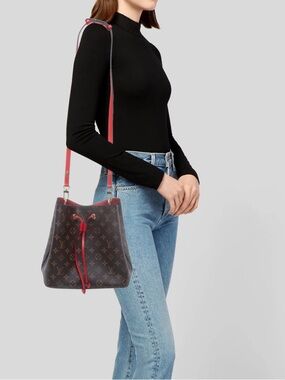 Louis Vuitton Neo Noe Damier Ebene Cherry Berry Shoulder Bag Leather